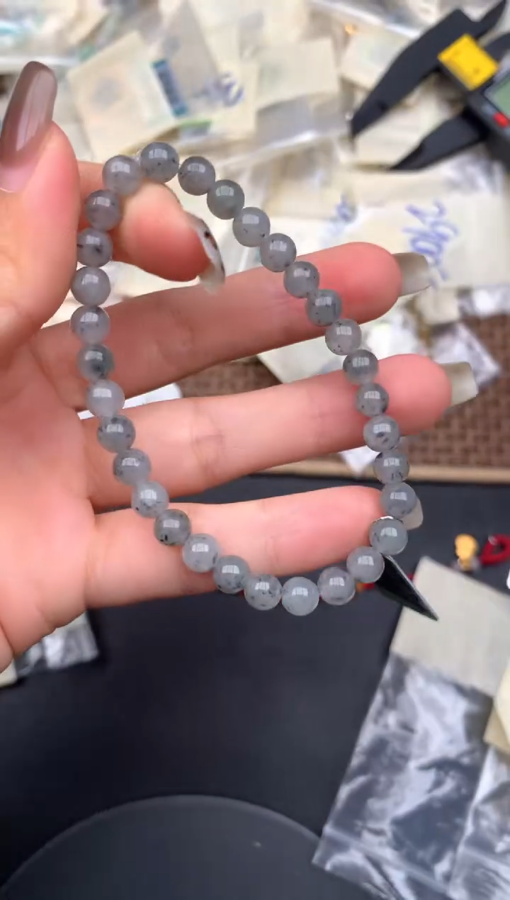 未镶嵌挂件翡翠一