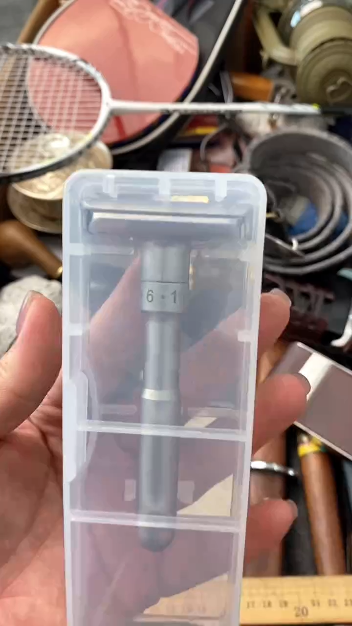 瓷片瓷器如图所示207