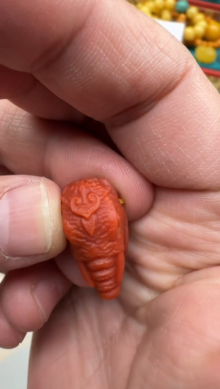 未镶嵌南红玛瑙珠宝奇石HZ036