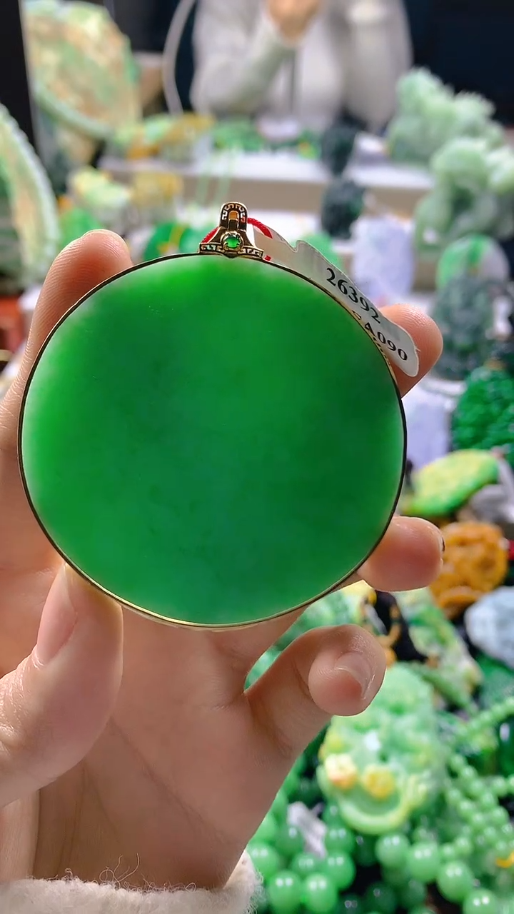 颈饰未镶嵌翡翠✨****?天然缅甸a货翡翠