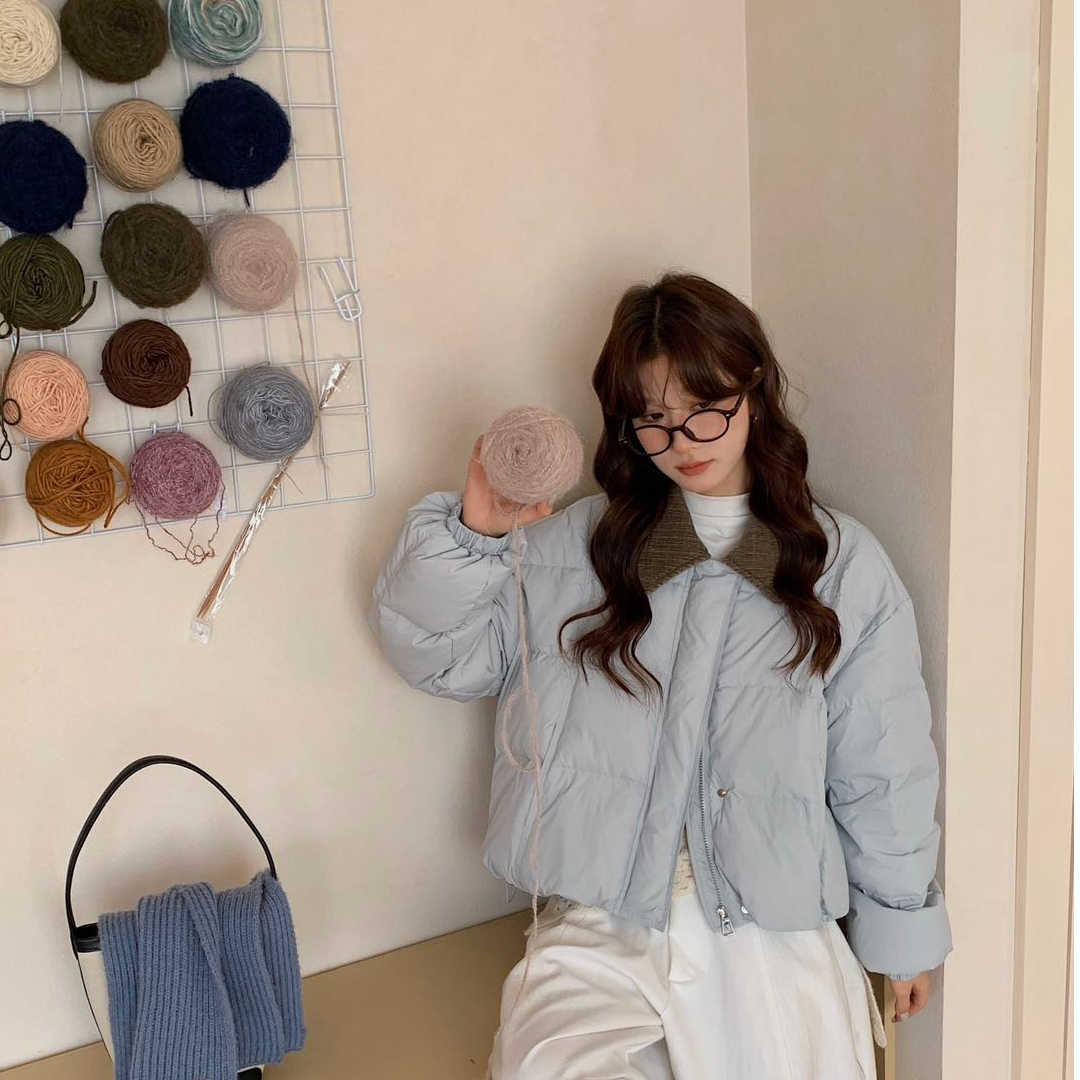 2025新款爆款短款女装羽绒服时尚休闲保暖韩版冬季百搭宽松纯色