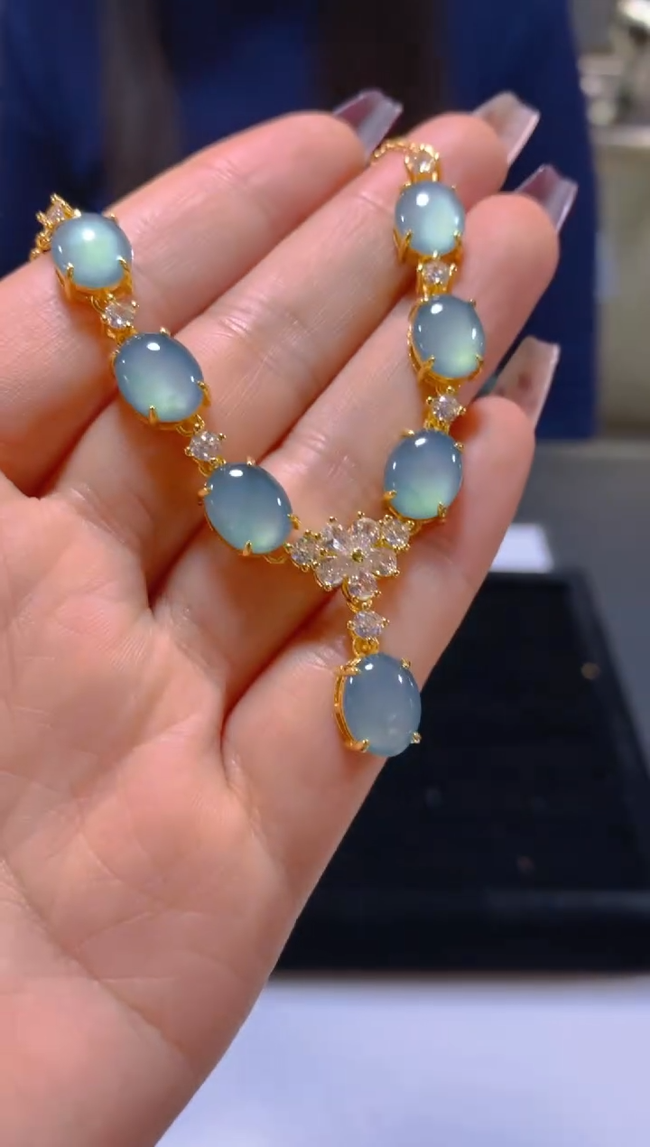 颈饰未镶嵌翡翠多样性发一