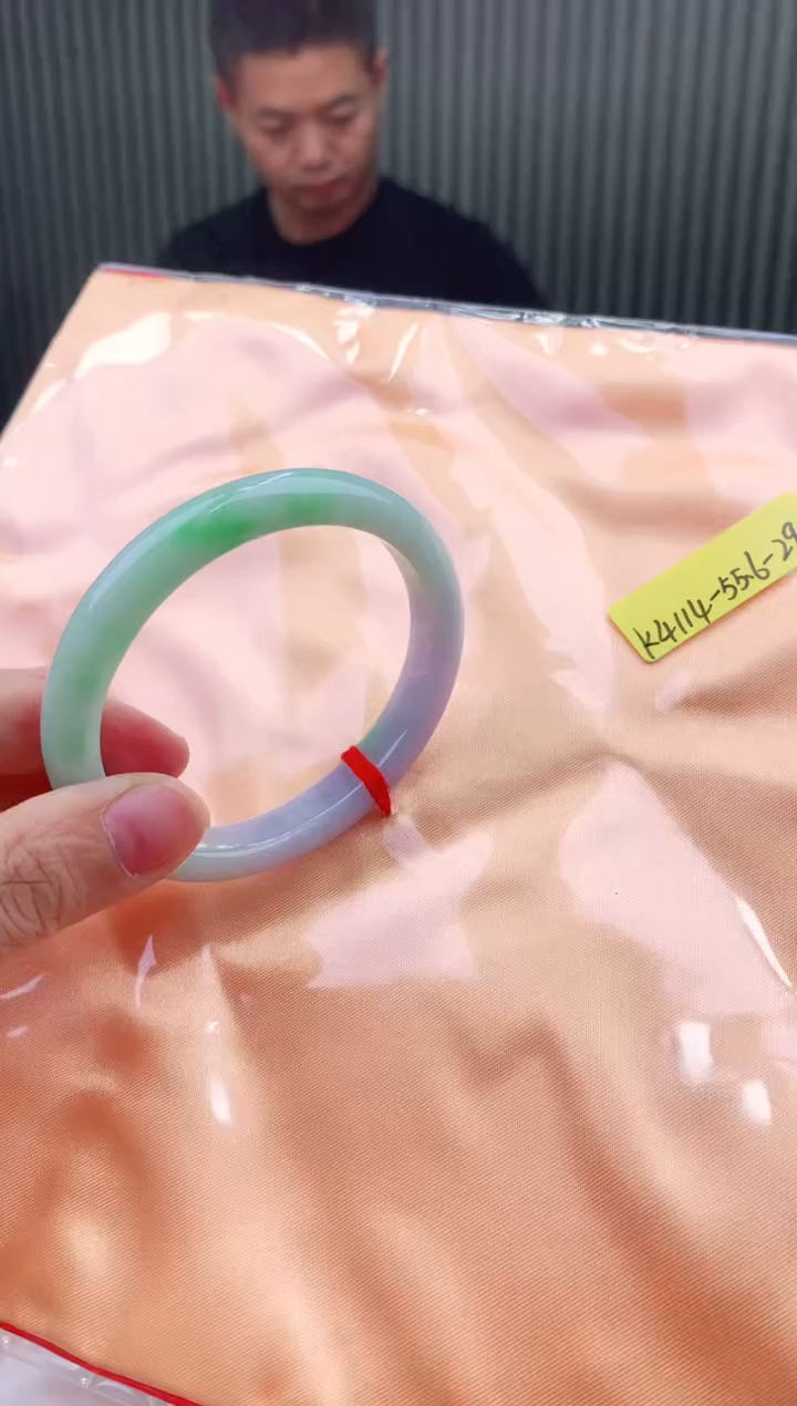 未镶嵌手镯翡翠53