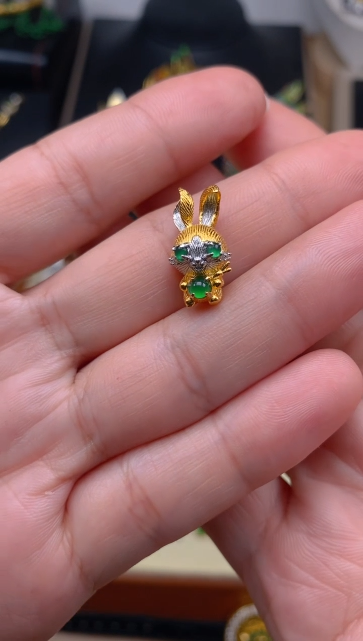 【闪购商品】翡翠吊坠(不含链)银S925镶嵌兔子
