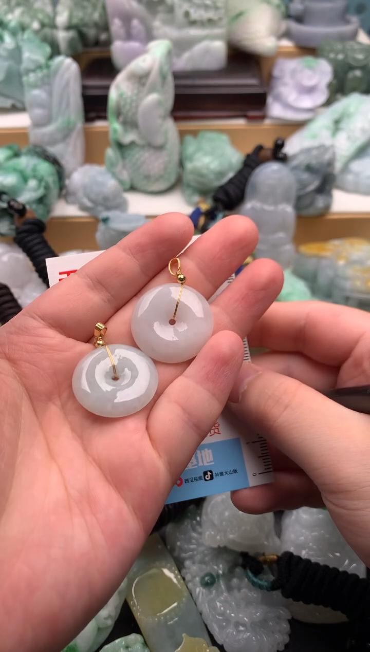 吊坠(不含链)未镶嵌翡翠1