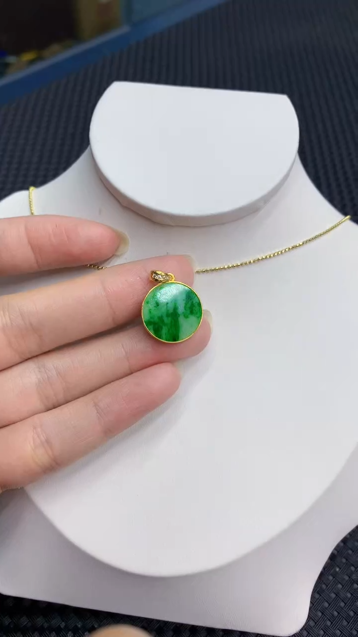 【闪购商品】翡翠颈饰银S925镶嵌            8