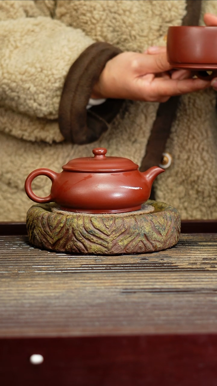 宜兴原矿紫砂壶茶壶宜兴原矿紫砂壶茶壶150C