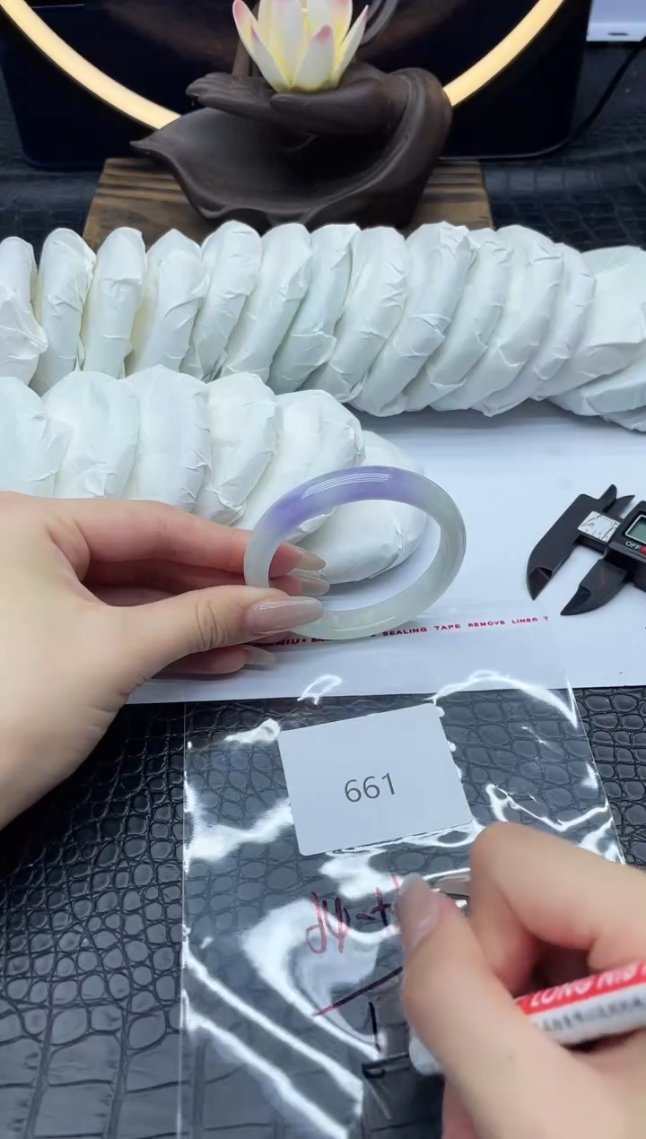 未镶嵌手镯翡翠翡翠一物一图661