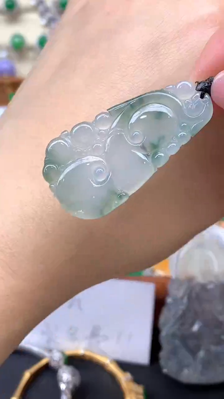 【闪购商品】翡翠颈饰未镶嵌29-天然翡翠