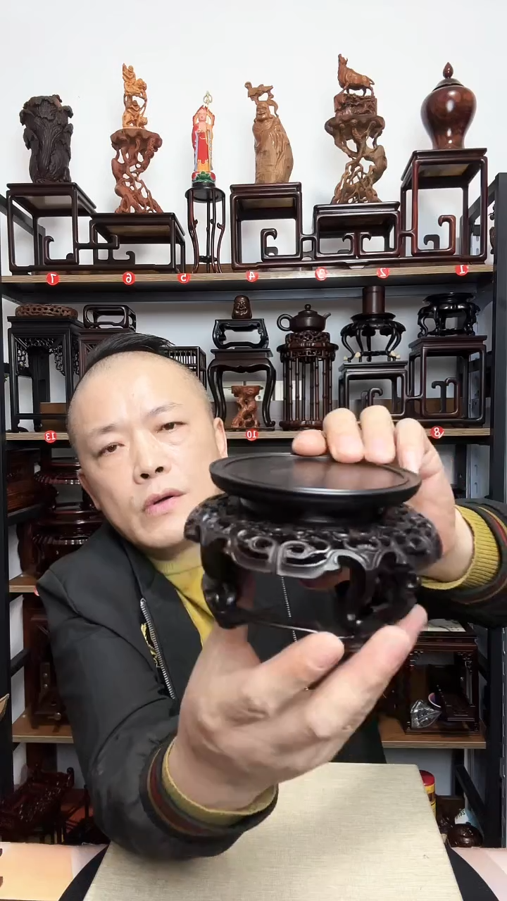 紫砂洛**杰底座木底座内径9