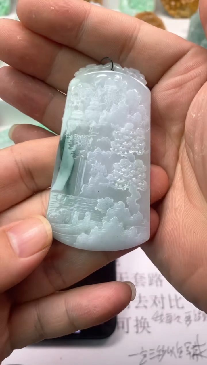 【闪购商品】翡翠颈饰未镶嵌天然A货翡翠