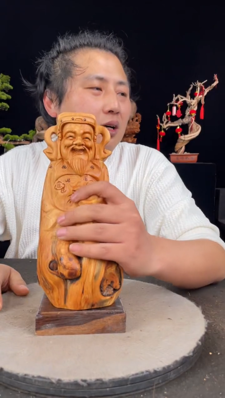 【闪购商品】柏木（崖柏）其他手工摆件,先抢先得!