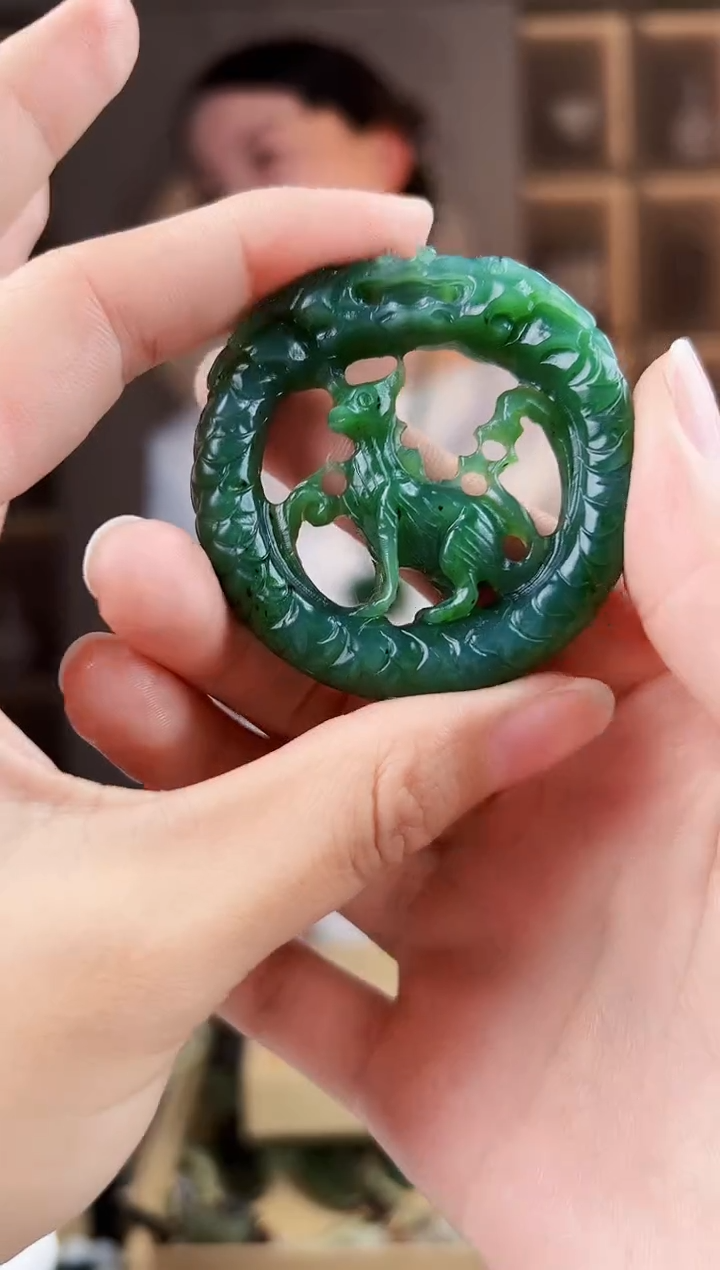 颈饰未镶嵌和田玉拍一发一，多样性发货