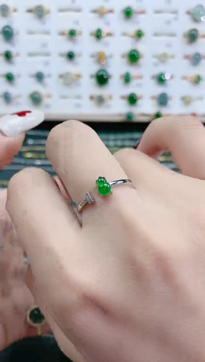 翡翠戒指银S925镶嵌 天然翡翠