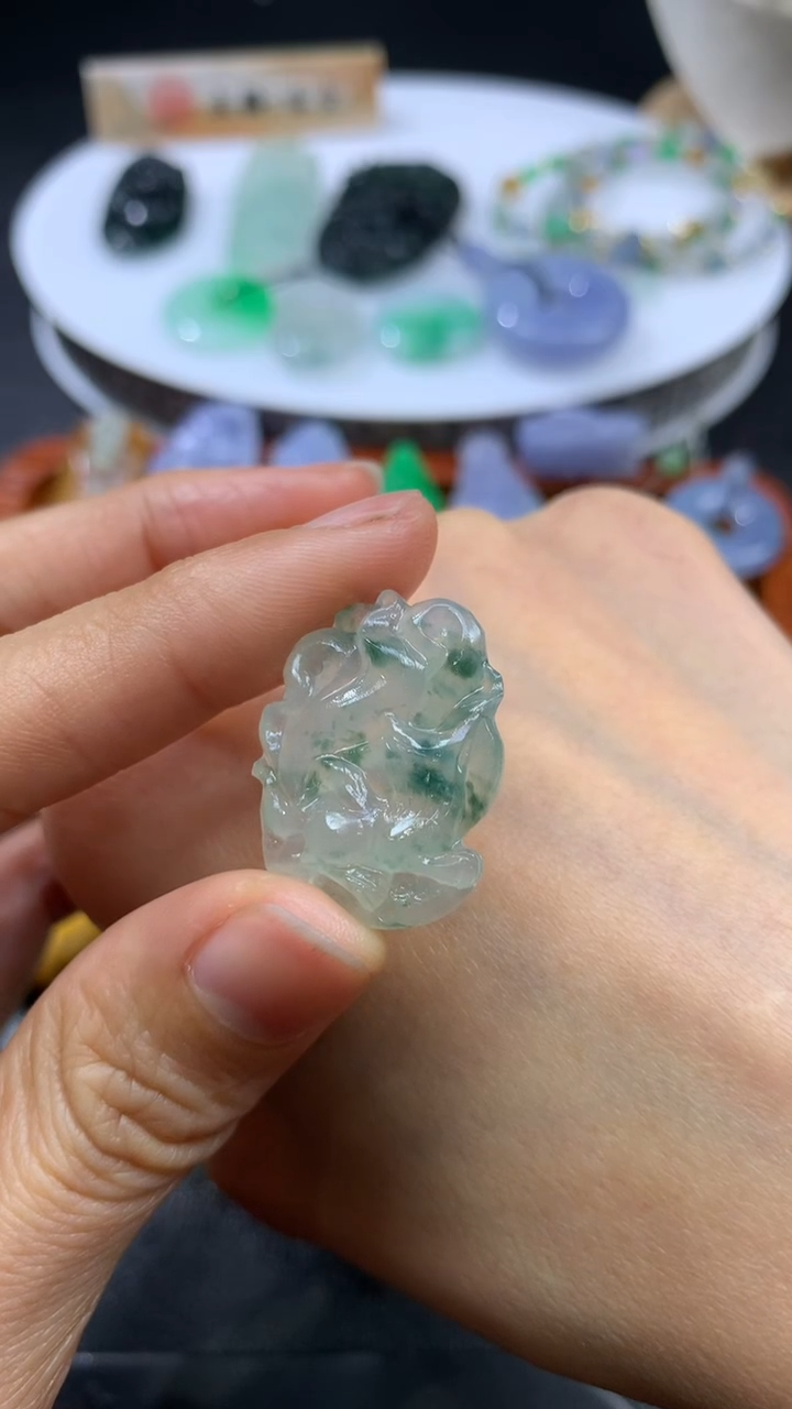 【闪购商品】定制翡翠未镶嵌翡翠