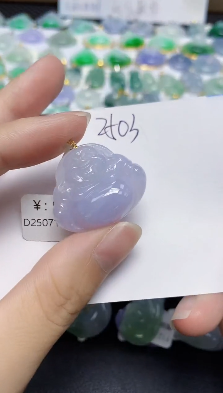 翡翠18K金镶嵌颈饰天然缅甸翡翠A货