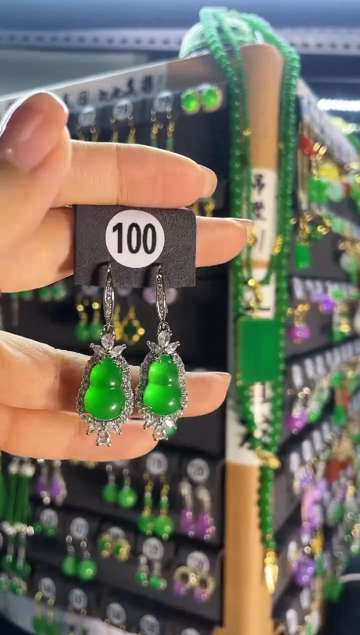 【闪购商品】翡翠耳饰银S925镶嵌100..