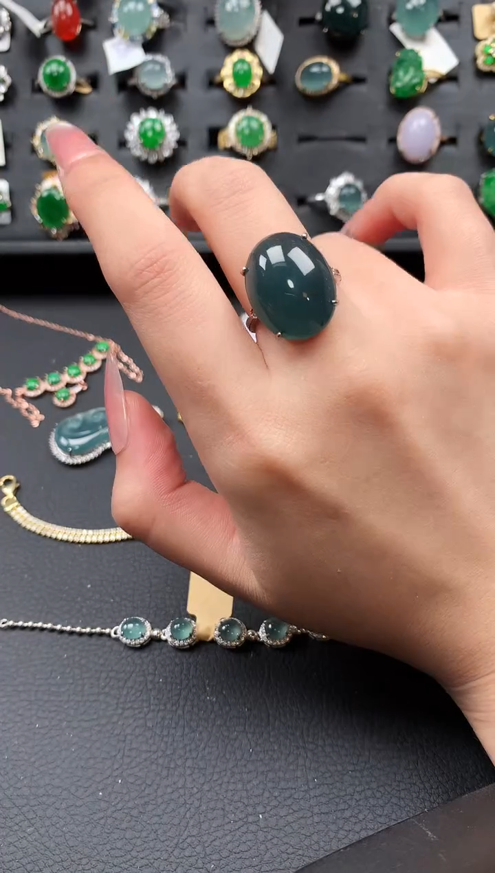 【闪购商品】翡翠戒指银S925镶嵌52141