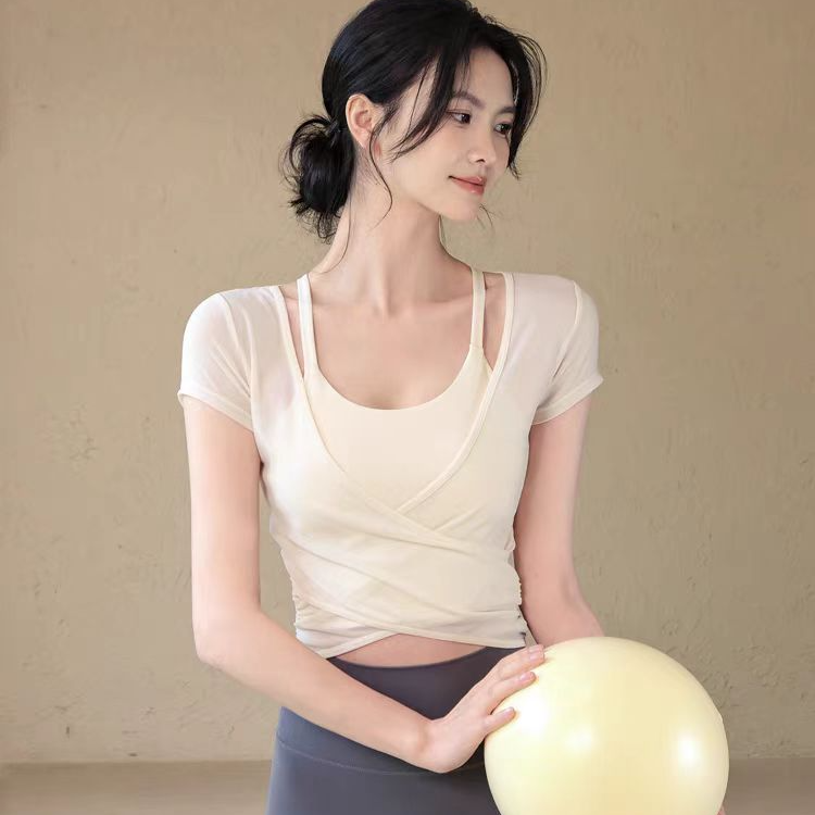 瑜伽服上衣女夏绝美健身衣普拉提训练运动套装2025新款短袖带胸垫