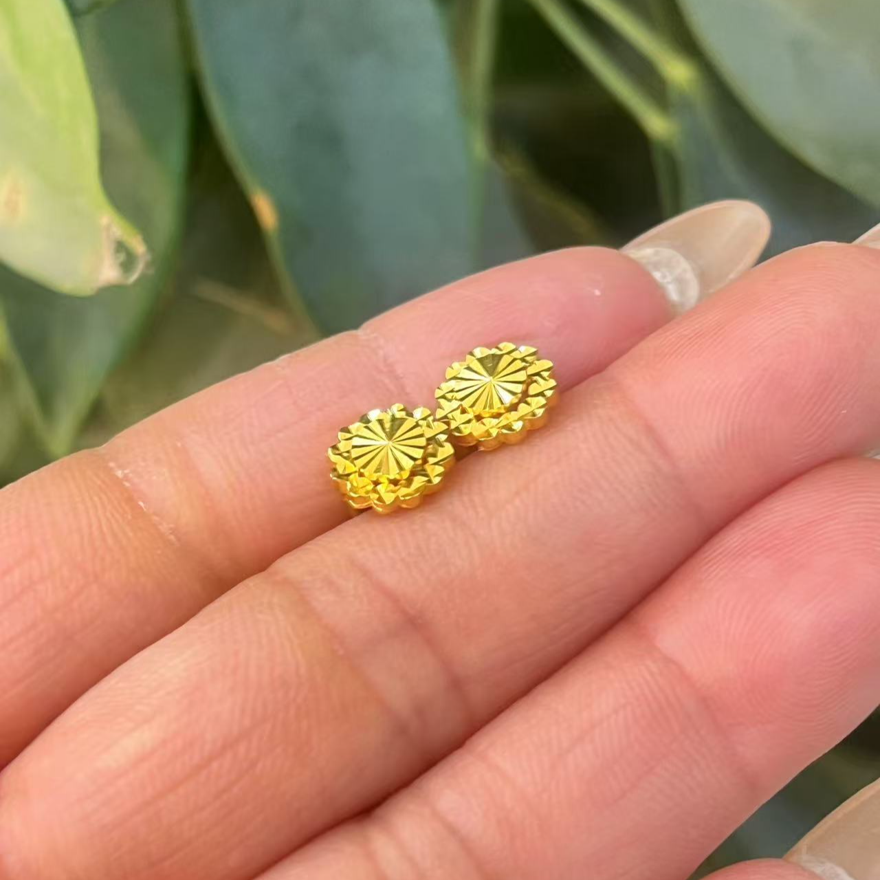足金太阳花耳饰8888