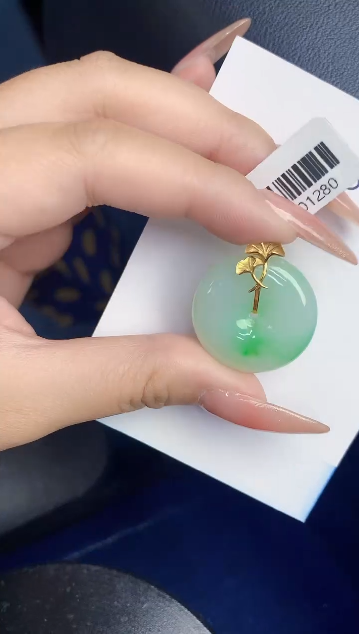 【闪购商品】翡翠颈饰18K金镶嵌000000000