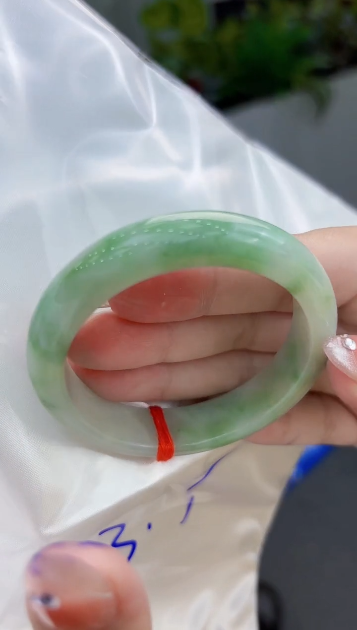 【闪购商品】翡翠手镯未镶嵌翡翠手镯