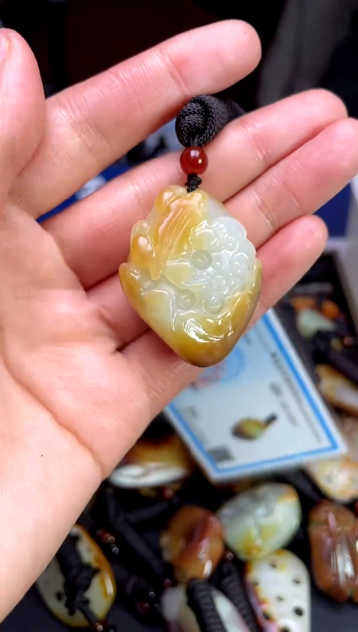 【闪购商品】和田玉颈饰未镶嵌123