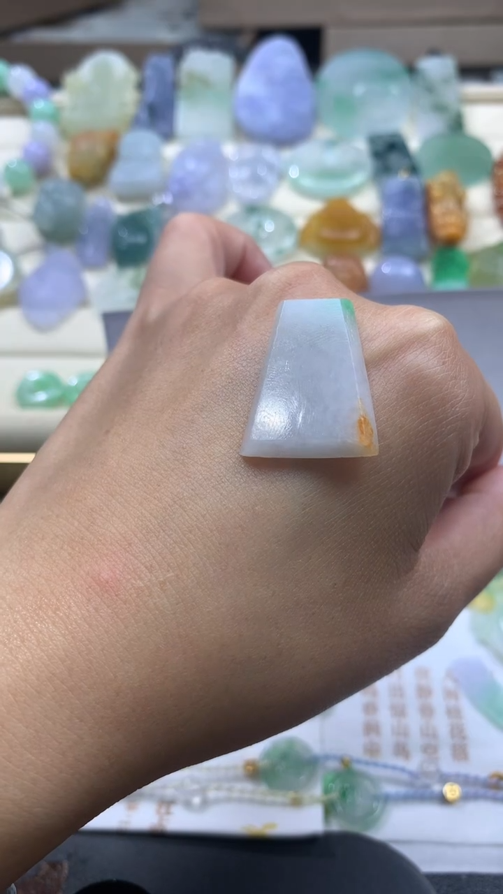 【闪购商品】定制翡翠未镶嵌翡翠