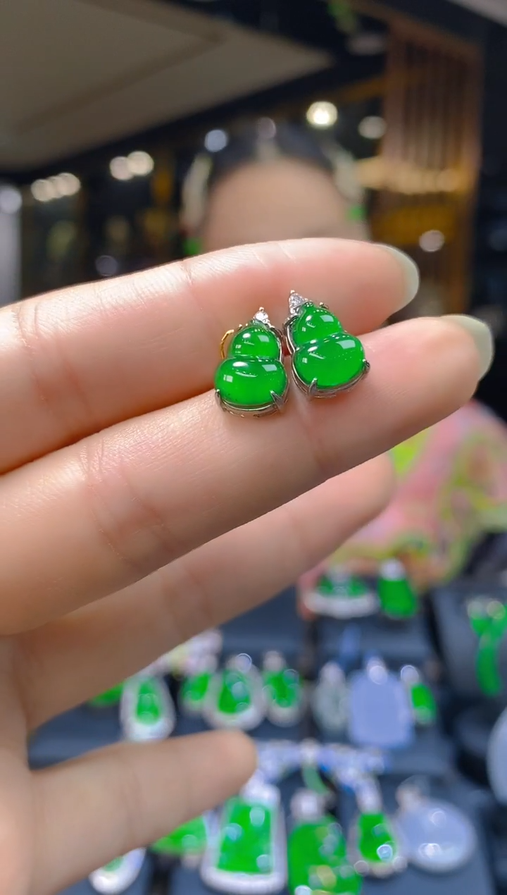 银S925镶嵌翡翠耳饰052(多样性发货发其一)