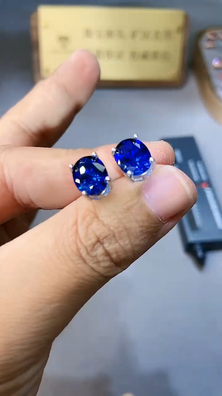 【闪购商品】蓝宝石耳饰银S925镶嵌354