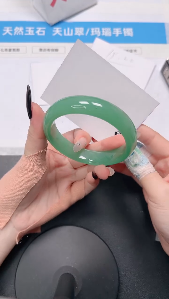 【闪购商品】石英质玉手镯未镶嵌194-东陵58.7
