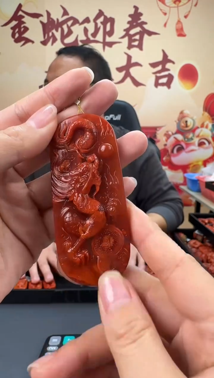 【闪购商品】南红玛瑙雕刻未镶嵌123ZB0212产品一个