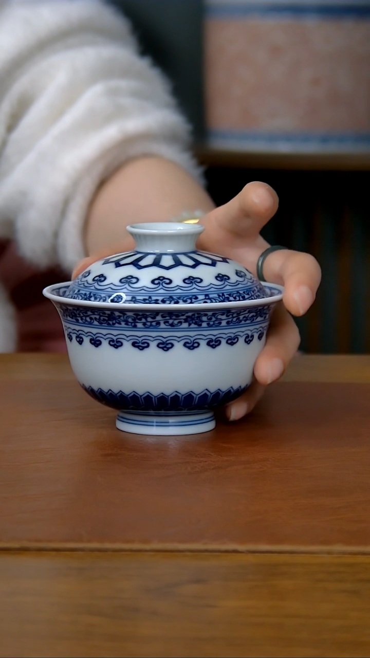 【闪购商品】陶瓷内绘宝相两才盖碗元宝型（柴窑）