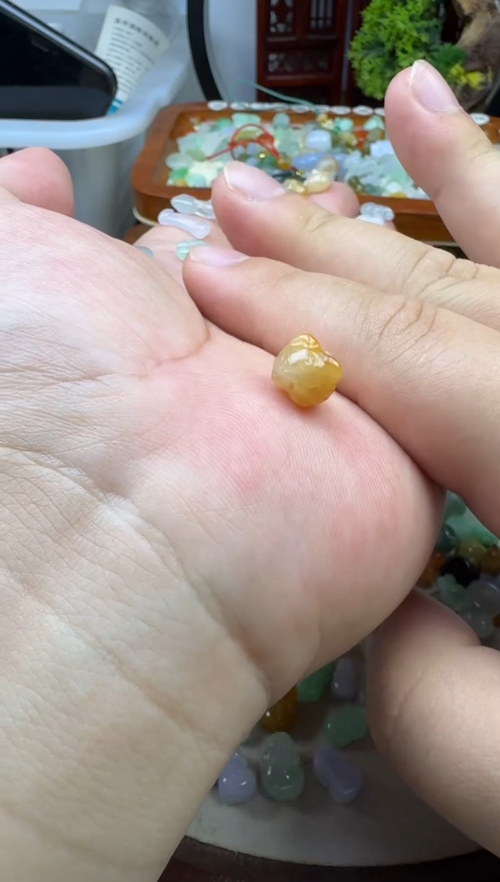 颈饰未镶嵌翡翠A**y翡翠