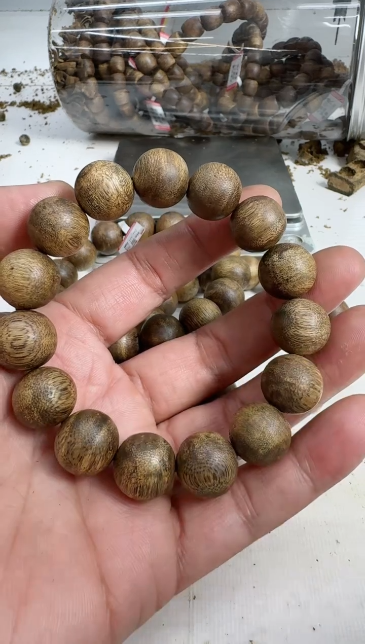 【闪购商品】沉香手串乌身1.5规格单圈13克