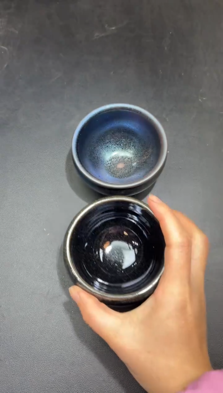茶盏8两只微瑕            
