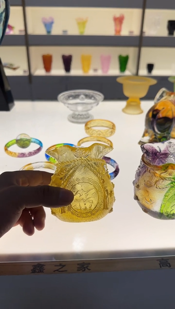 手工艺品琉璃金色钱袋子元宝装满