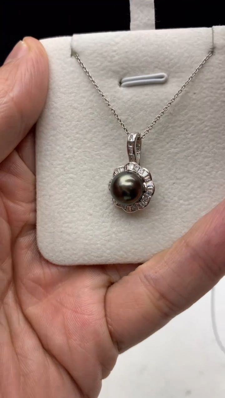 银S925镶嵌ff海水珍珠大溪地吊坠(赠链）9~10mm