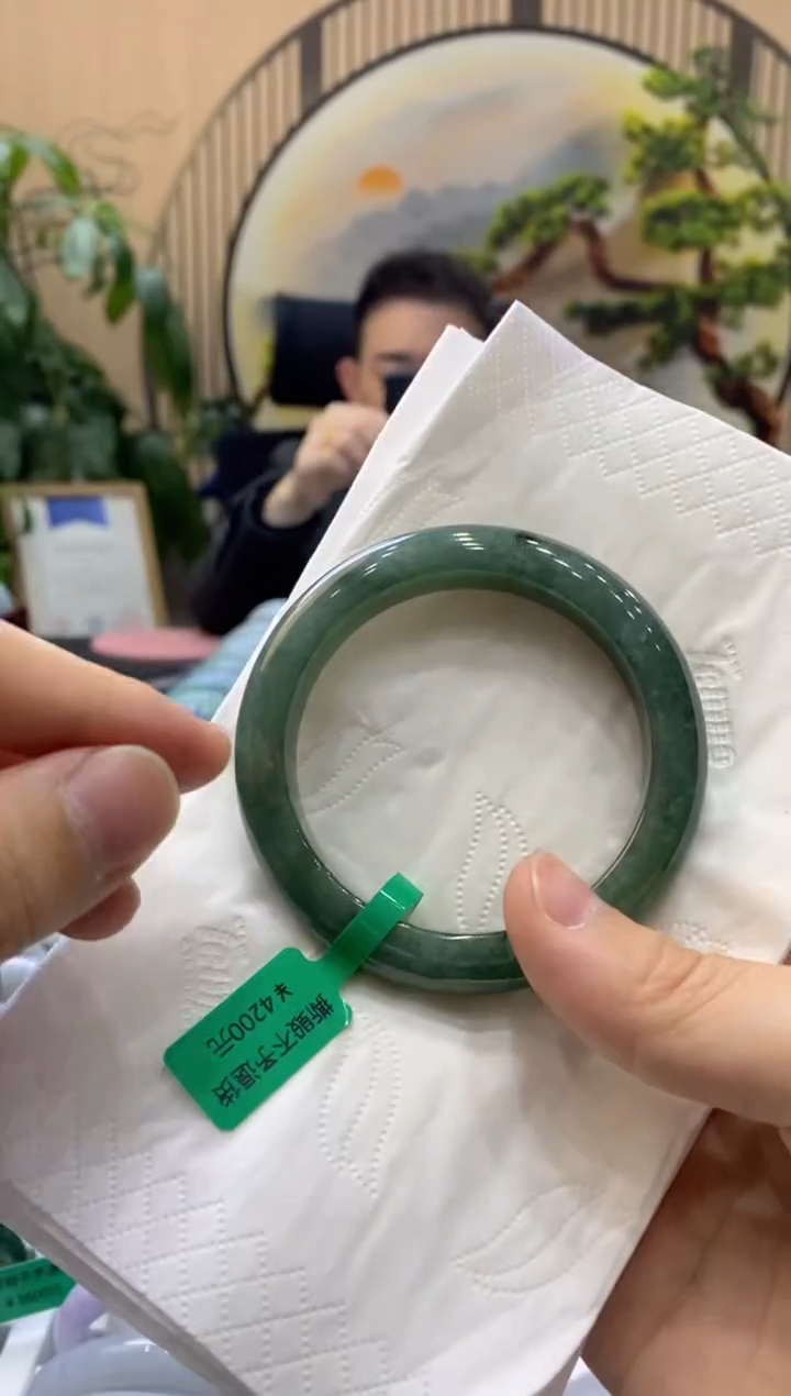 【闪购商品】翡翠手镯未镶嵌00009726