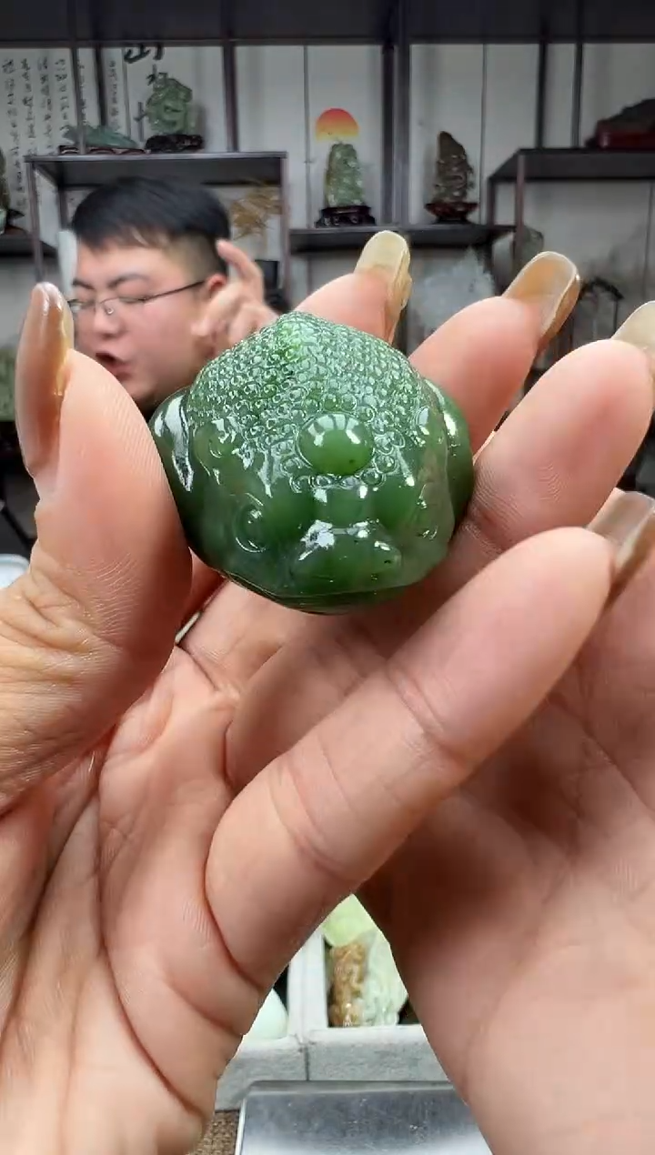 未镶嵌和田玉把件1