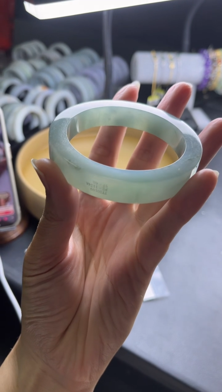 未镶嵌手镯定制翡翠翡翠手镯单样发一件