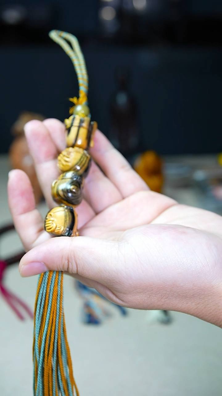 木叫**欧黑白檀       