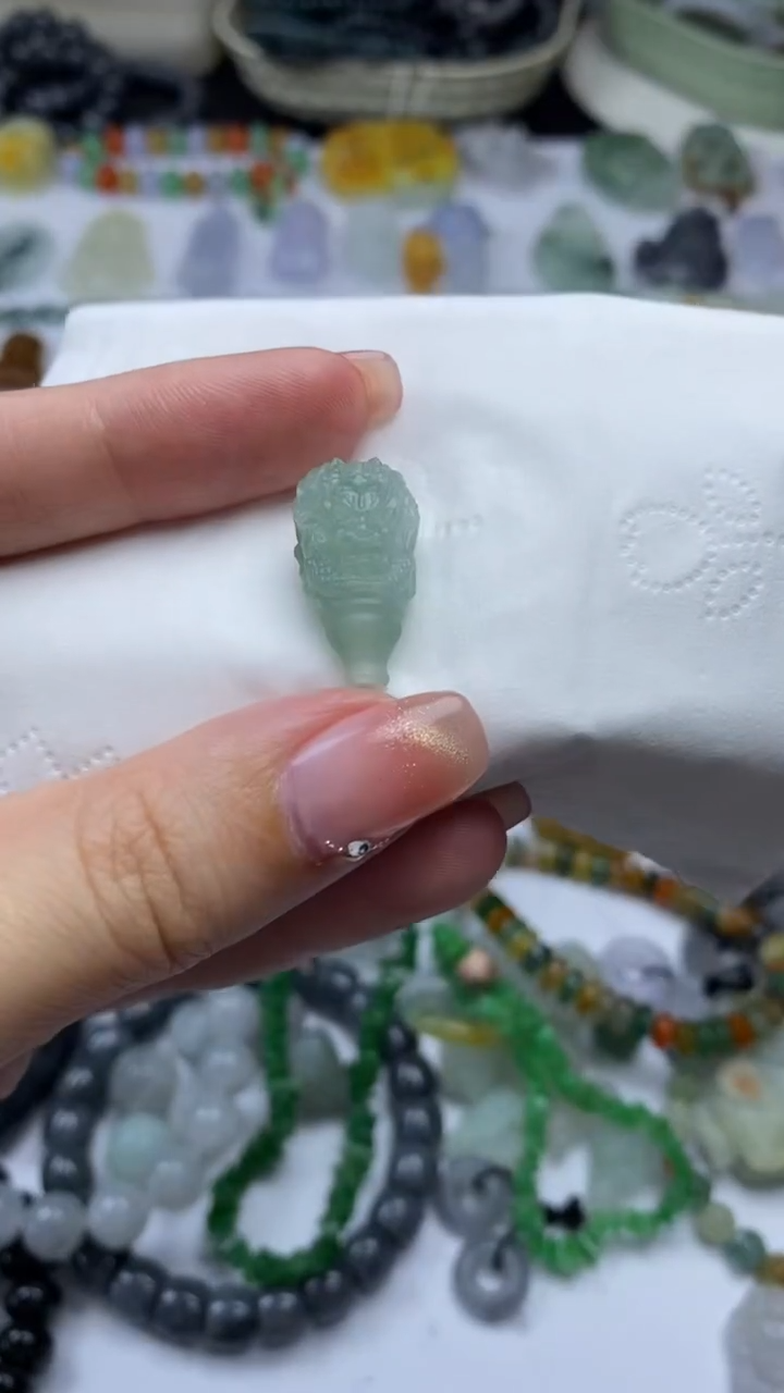 未镶嵌定制翡翠毛货定制不退不换