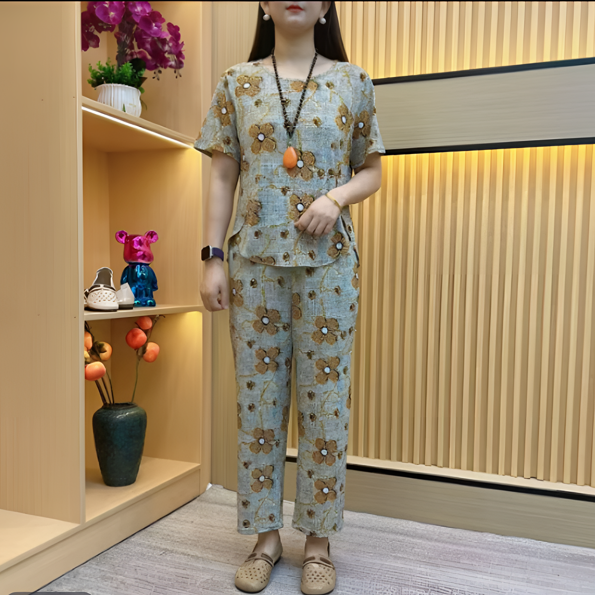 夏季宽松型中老年舒适女装休闲风洋气圆领套装