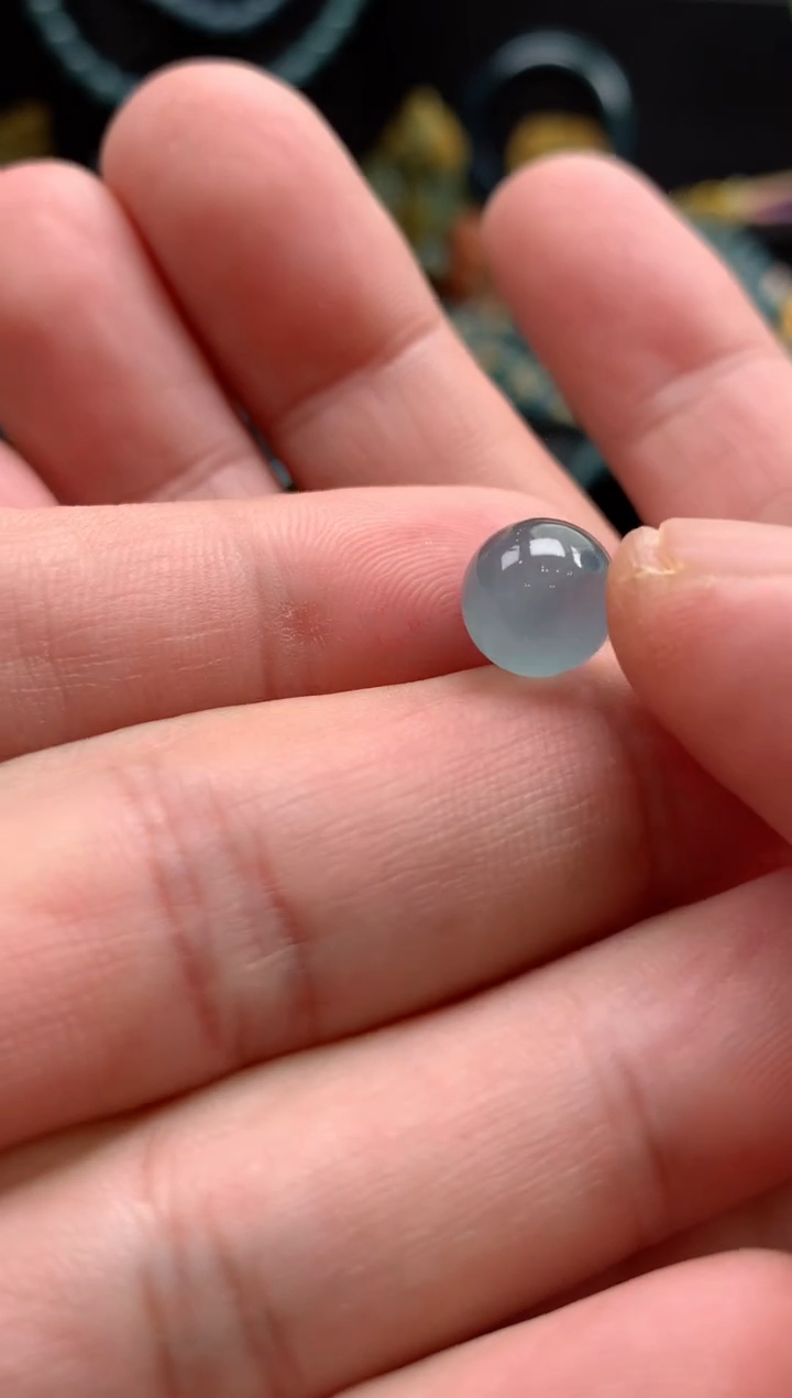 【闪购商品】翡翠颈饰未镶嵌1068658053