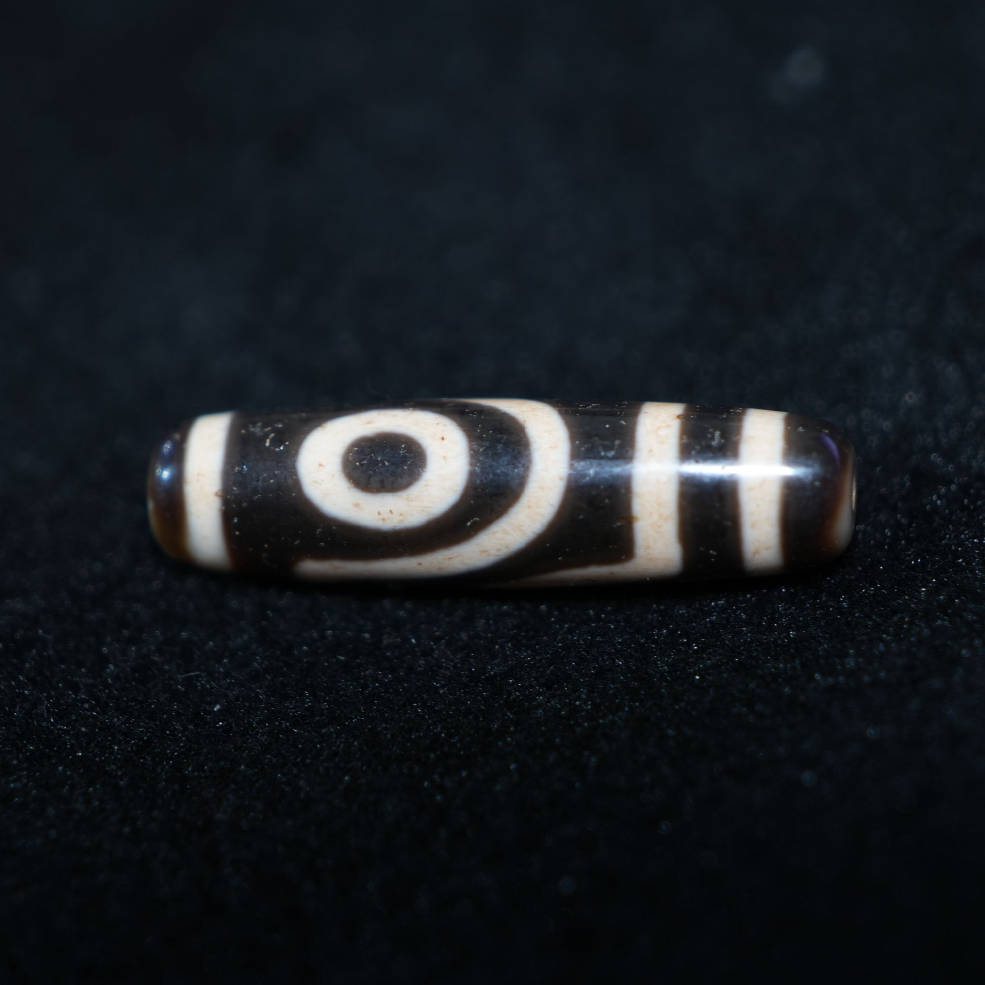 天珠玛瑙吊坠仿纯（黄）系列，油润，照片和实物有色差，实物为准