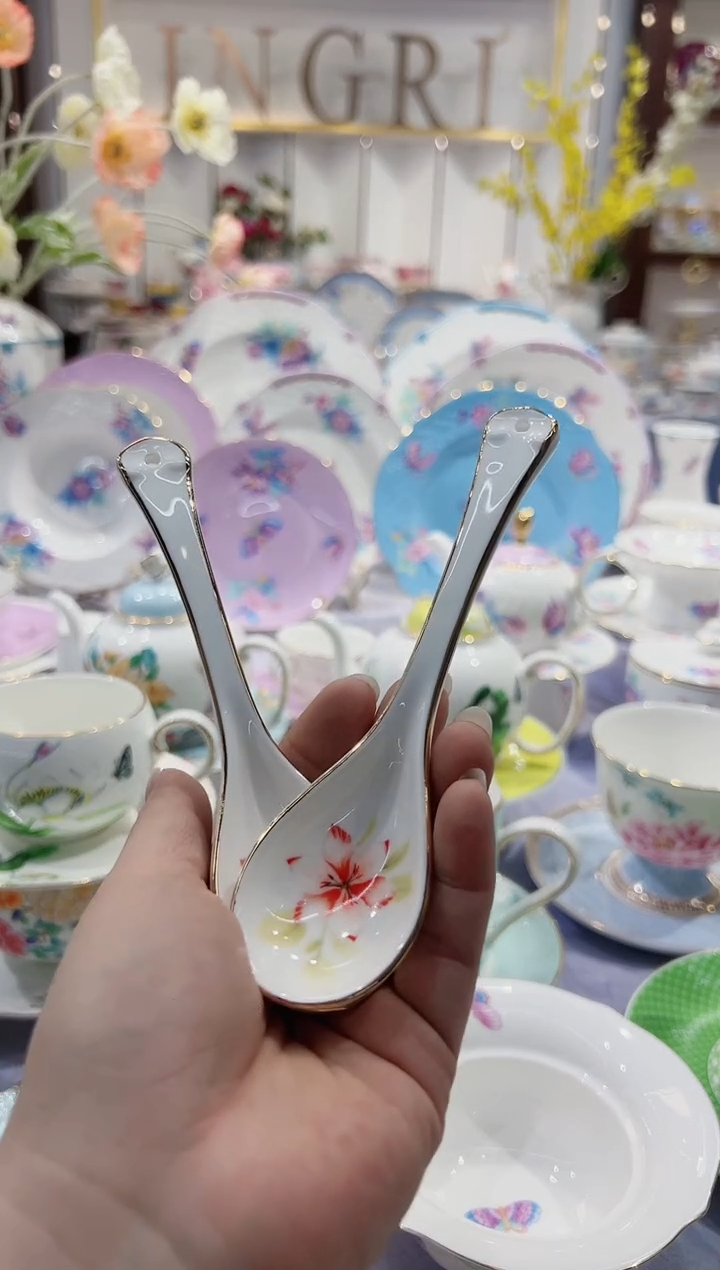 【闪购商品】36%以上骨粉骨瓷小勺