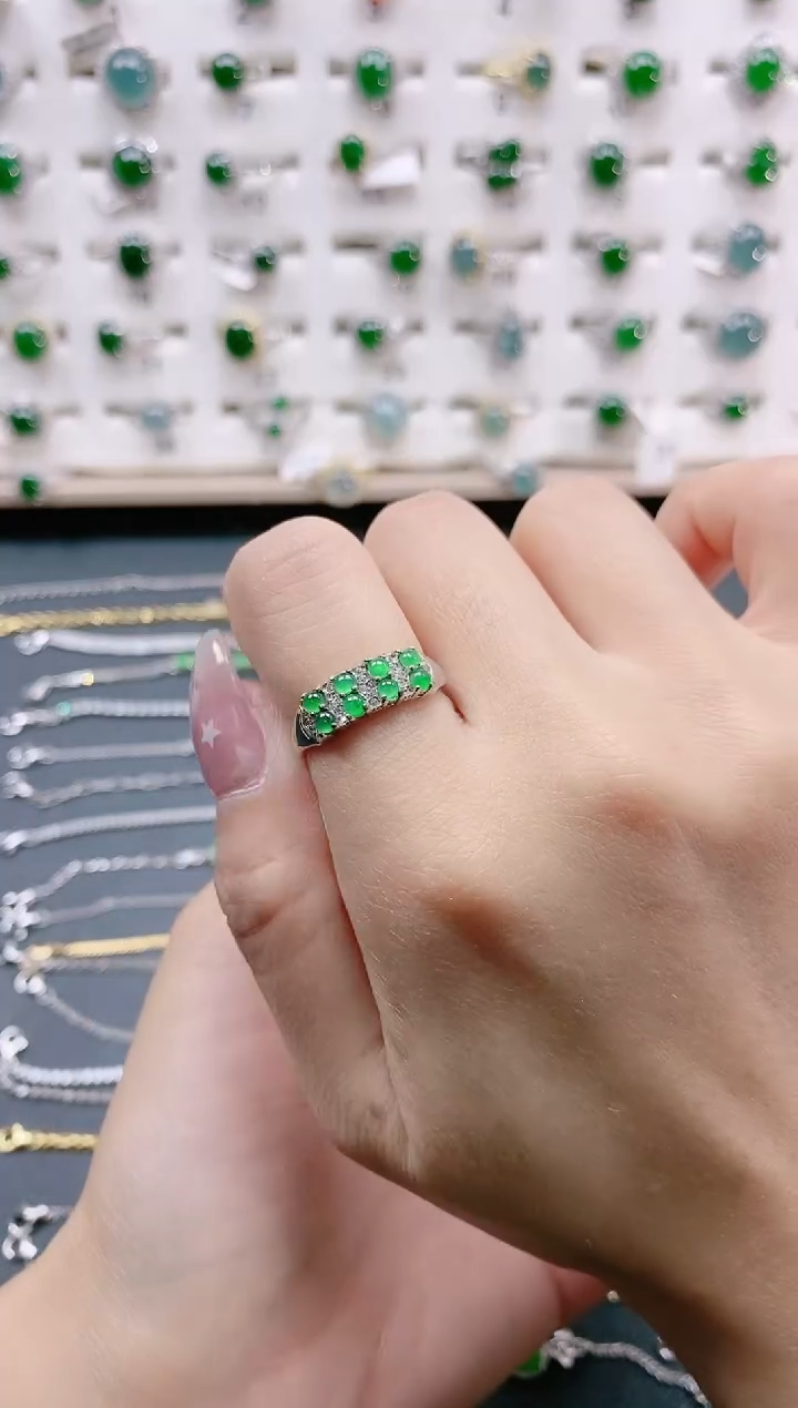 【闪购商品】翡翠戒指银S925镶嵌天然翡翠