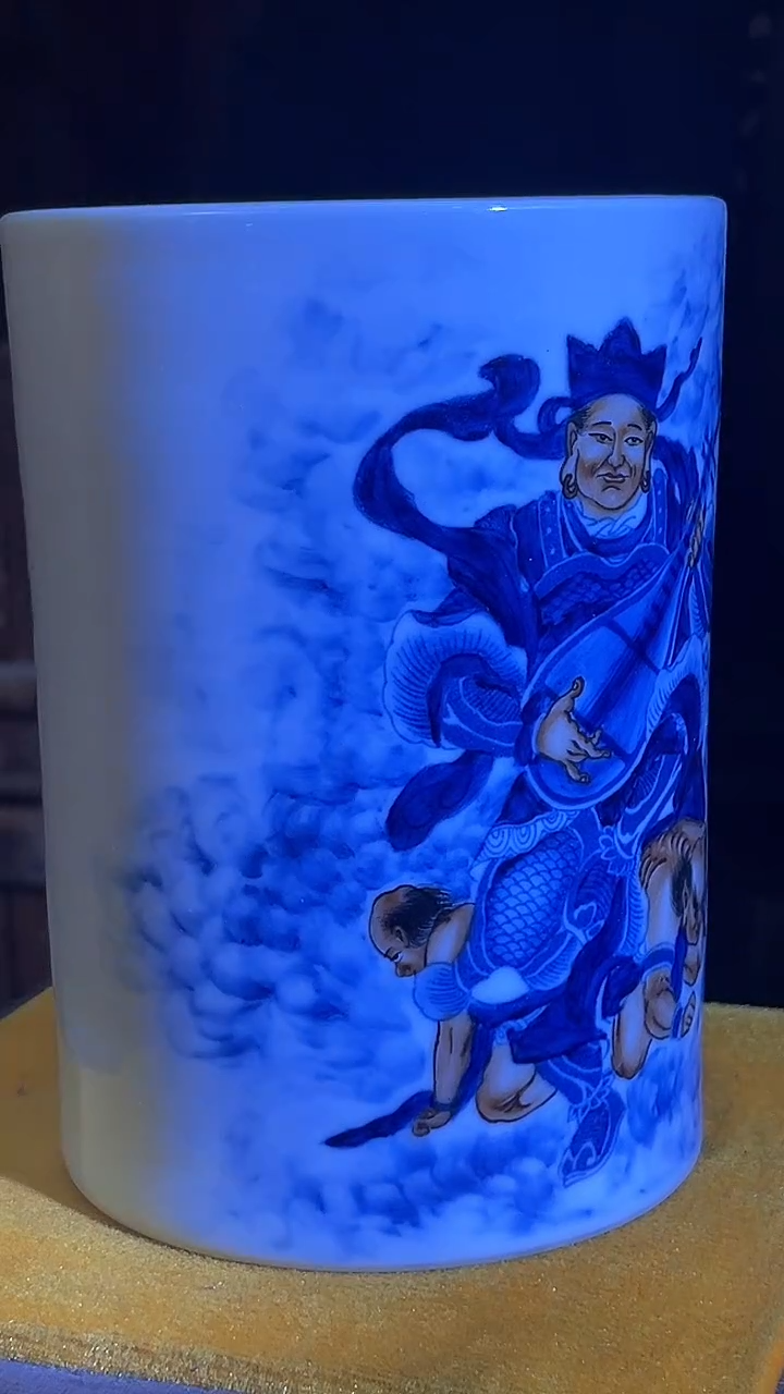 【闪购商品】瓷片31F现代工艺品一个