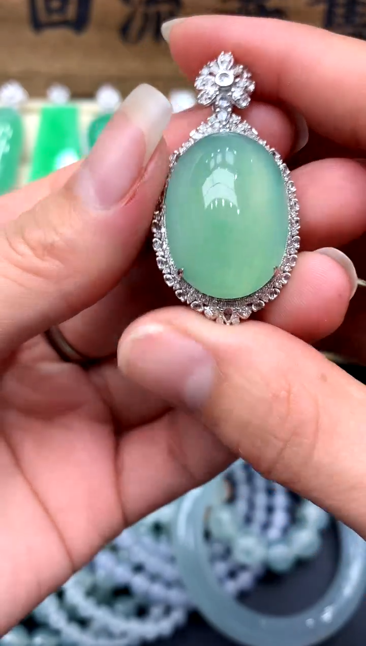 【闪购商品】翡翠颈饰18K金镶嵌342-中国好珍宝